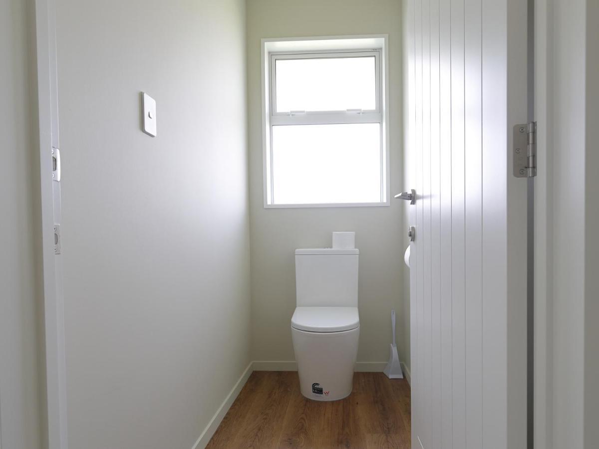 Fiordland Getaway - Te Anau Holiday Home Экстерьер фото